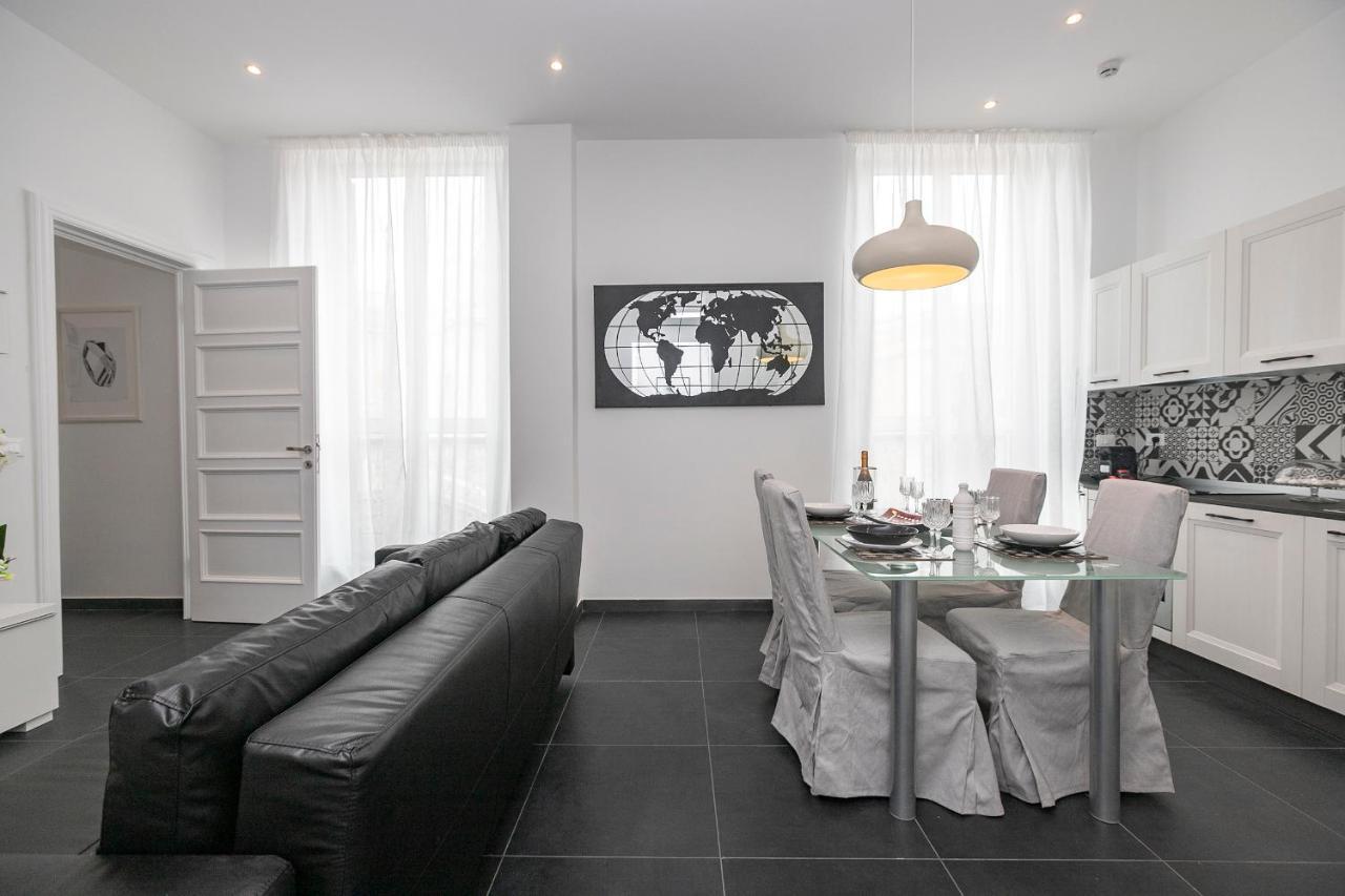 Real Italian Estate - Luxury Black&White Γένοβα Εξωτερικό φωτογραφία