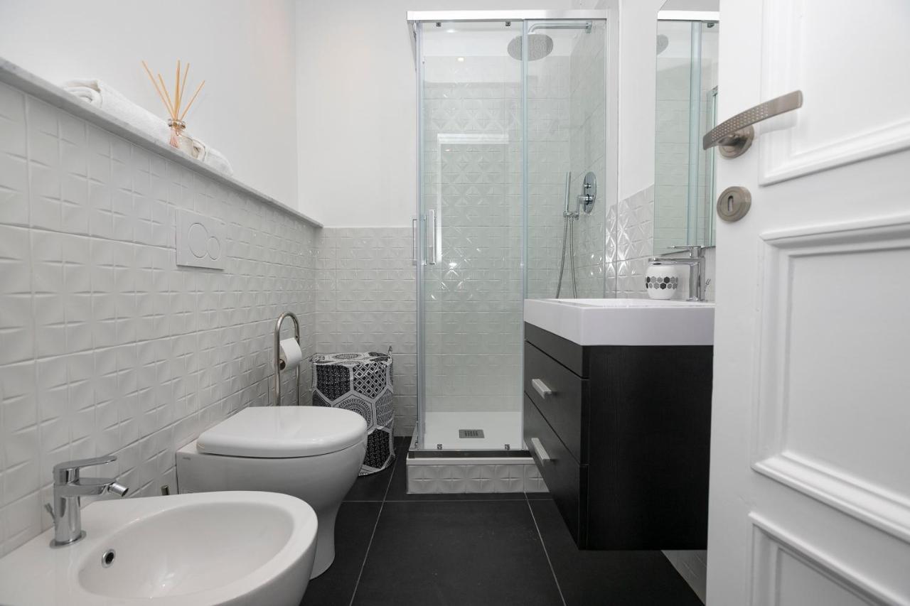 Real Italian Estate - Luxury Black&White Γένοβα Εξωτερικό φωτογραφία